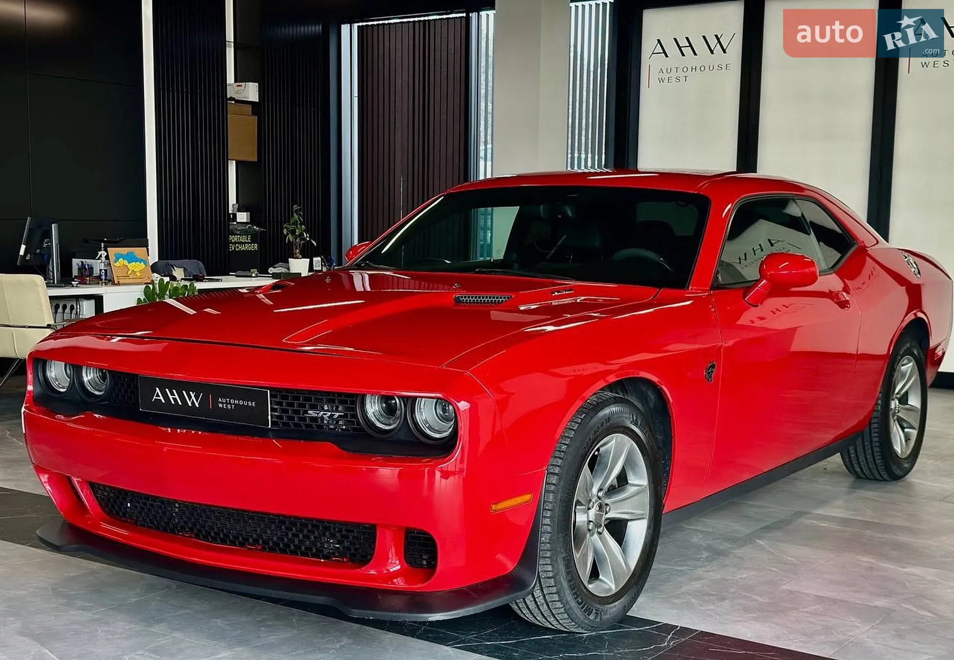2016 Dodge Challenger - мініатюра 10