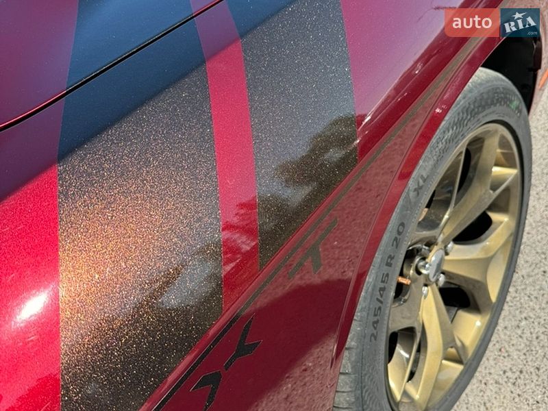 Купе Dodge Challenger 2017 в Черкасах