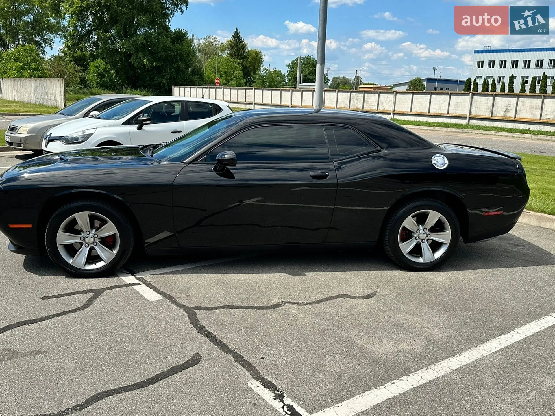 2017 Dodge Challenger - мініатюра 13