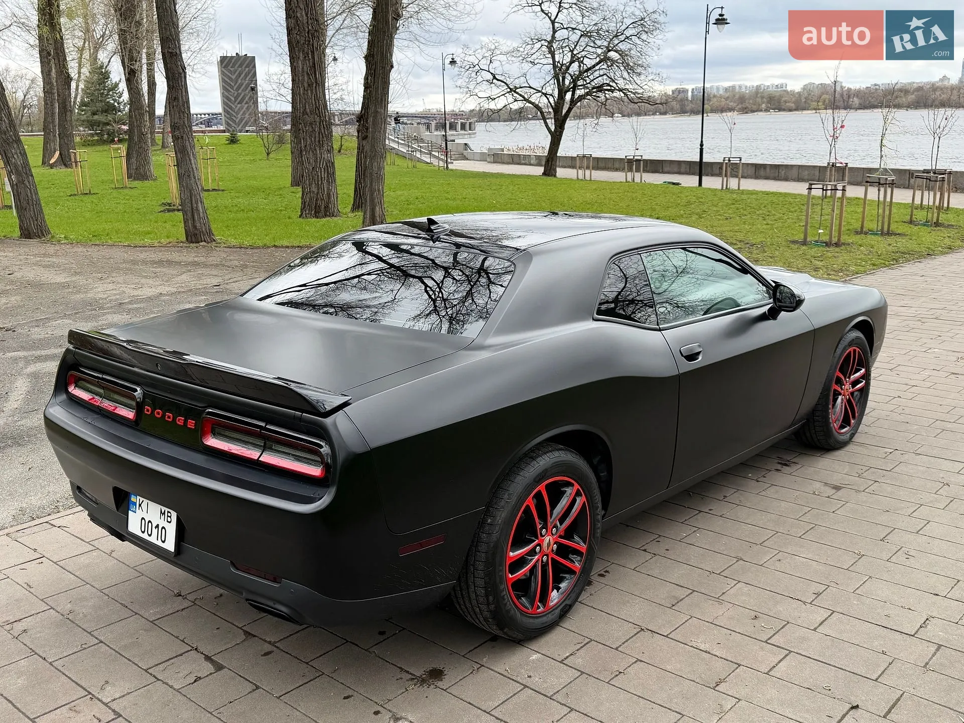 2017 Dodge Challenger - мініатюра 21