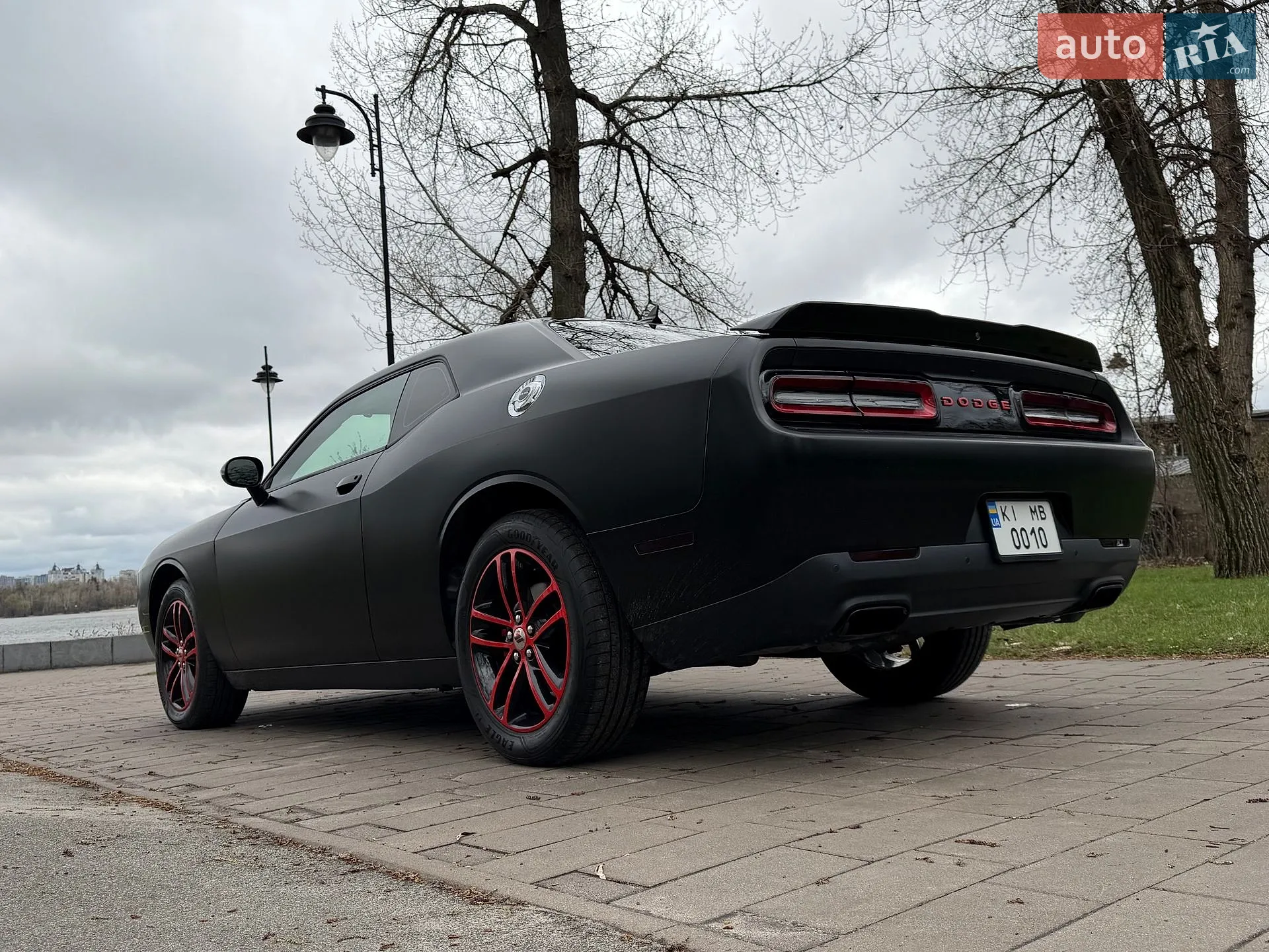2017 Dodge Challenger - мініатюра 27