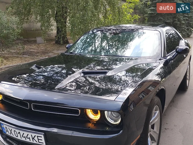 Dodge Challenger