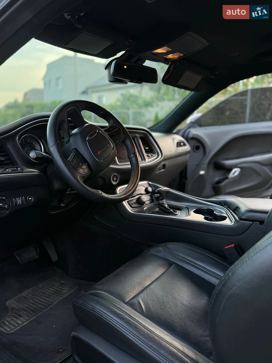 2018 Dodge Challenger - мініатюра 13