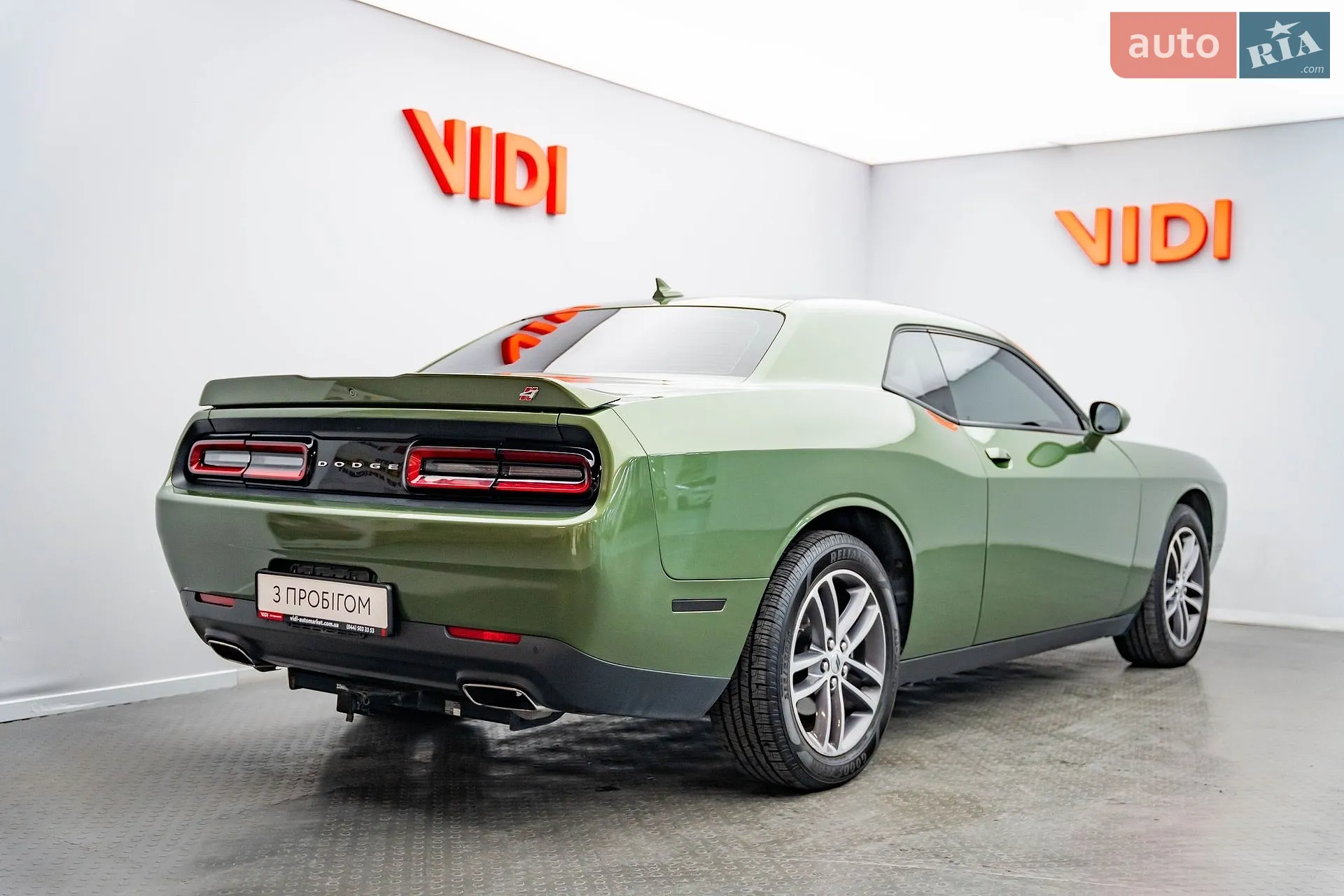 2018 Dodge Challenger - мініатюра 2
