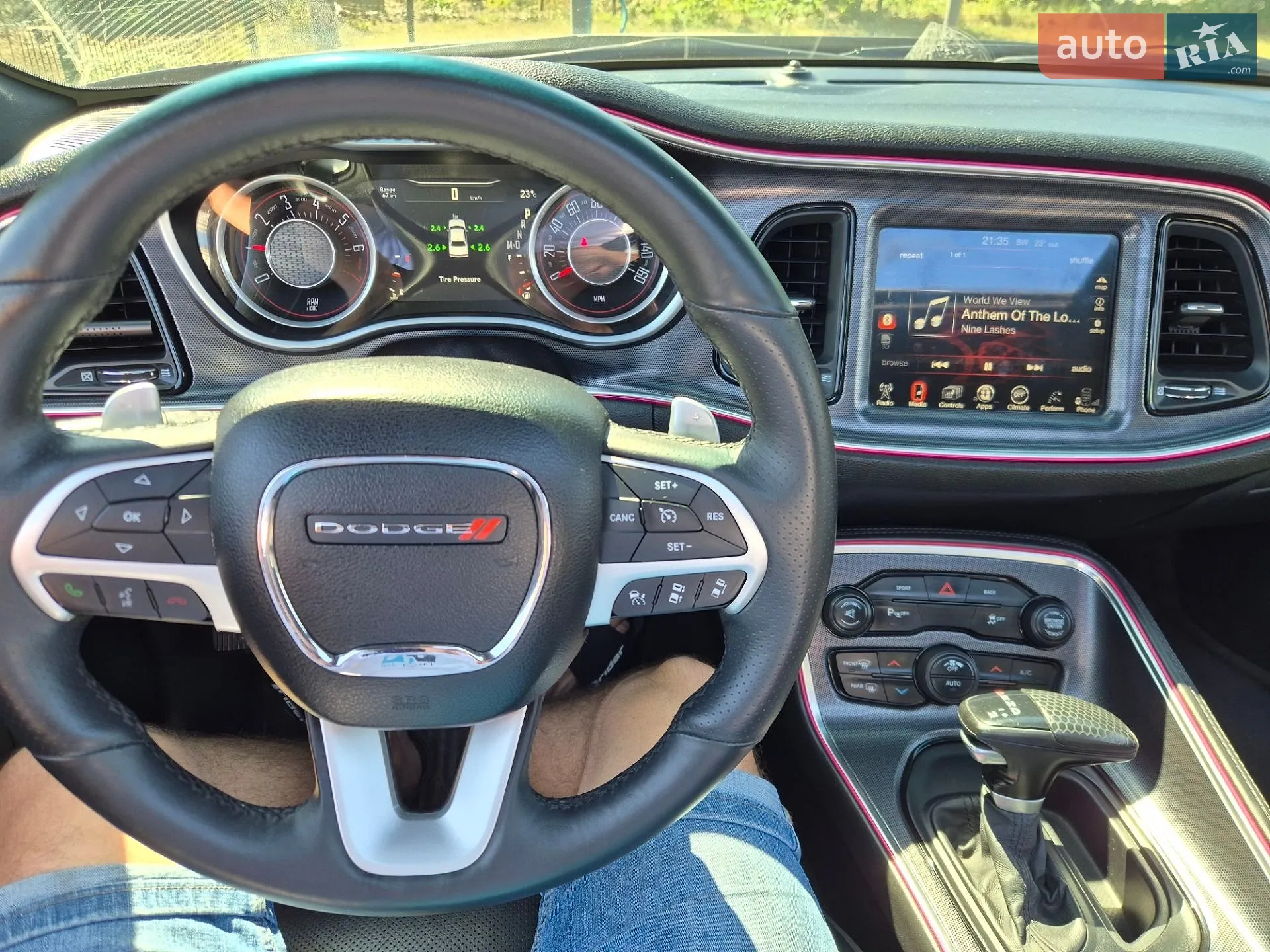 2015 Dodge Challenger - мініатюра 17
