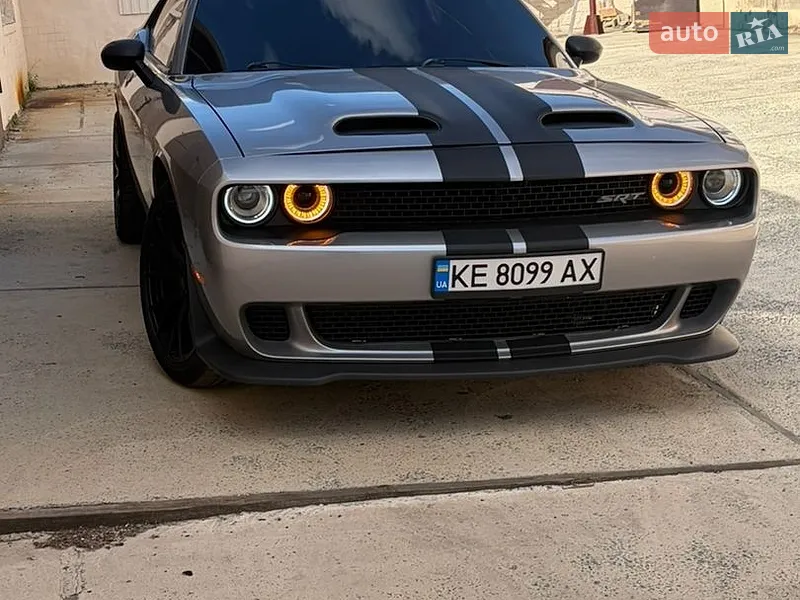 Dodge Challenger