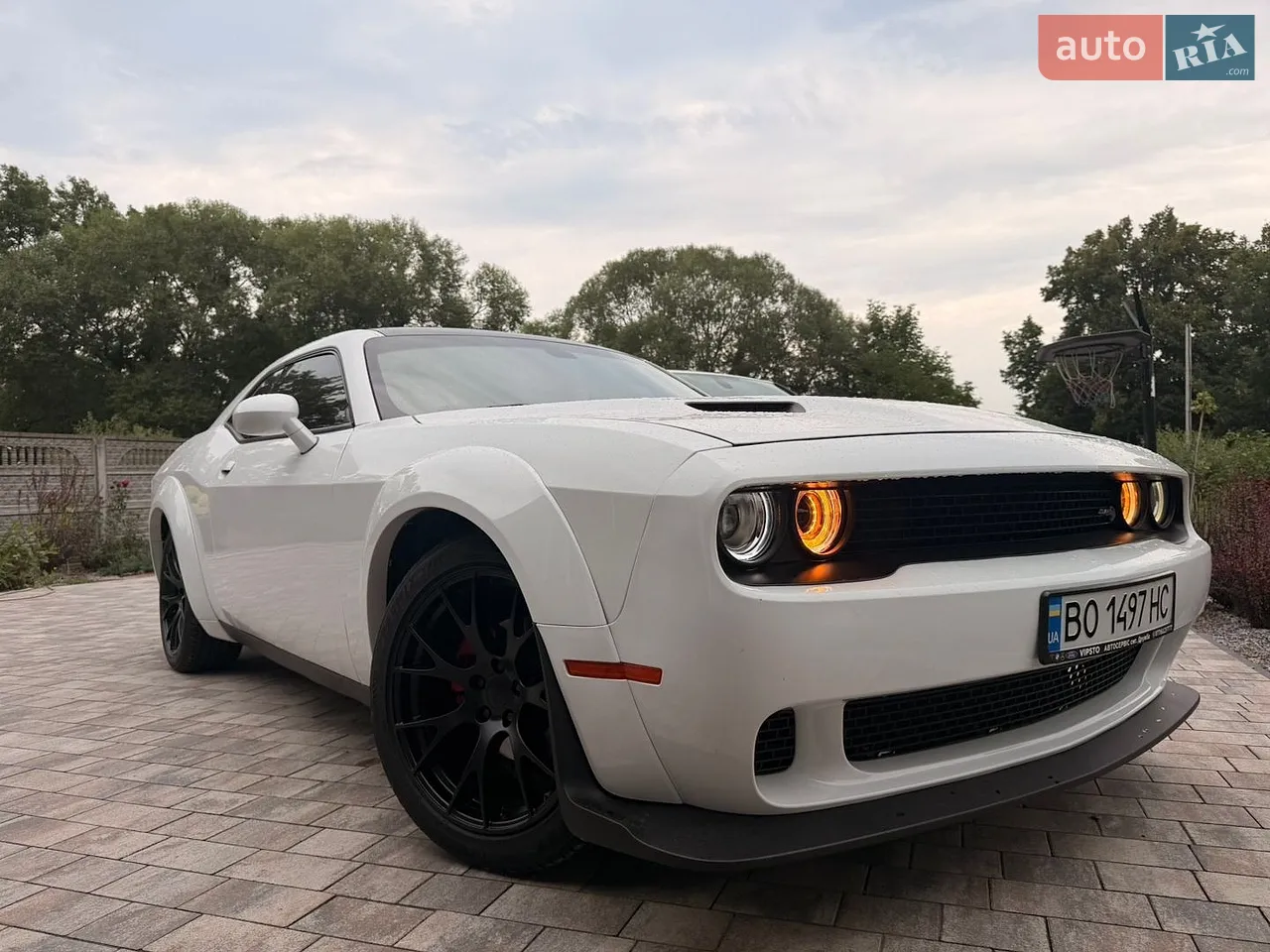 2017 Dodge Challenger - мініатюра 28