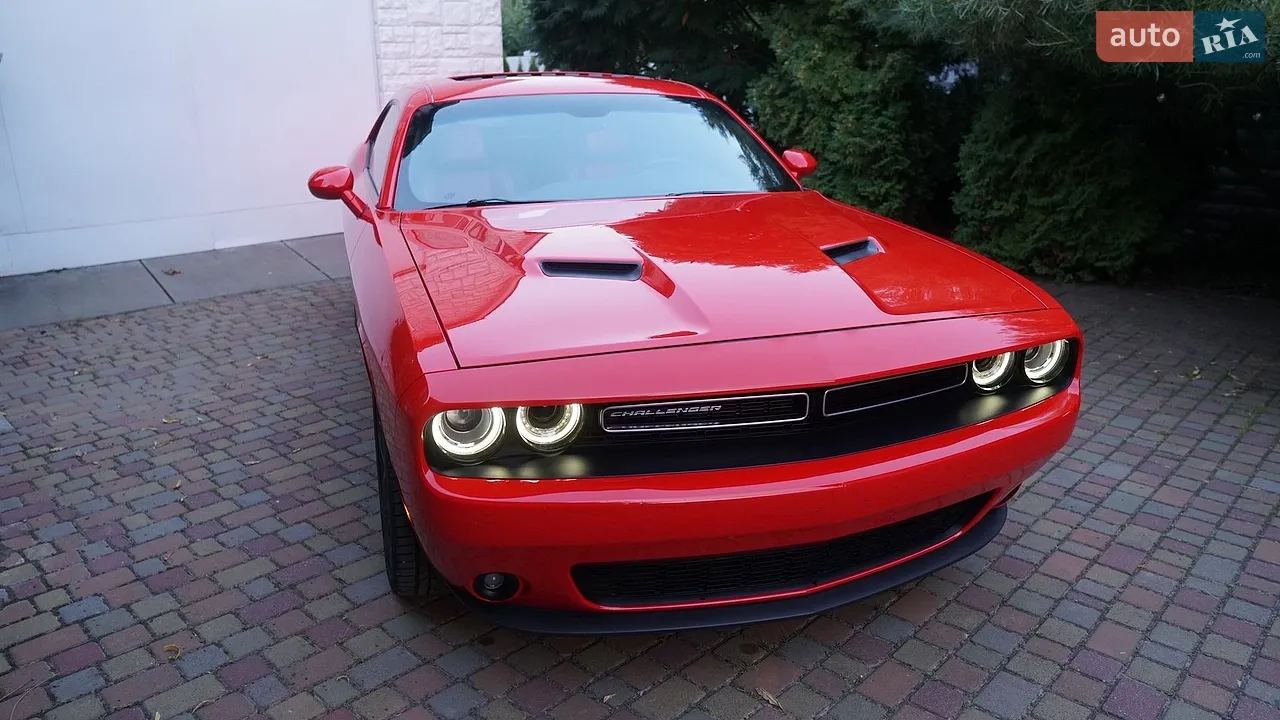 2017 Dodge Challenger - мініатюра 19