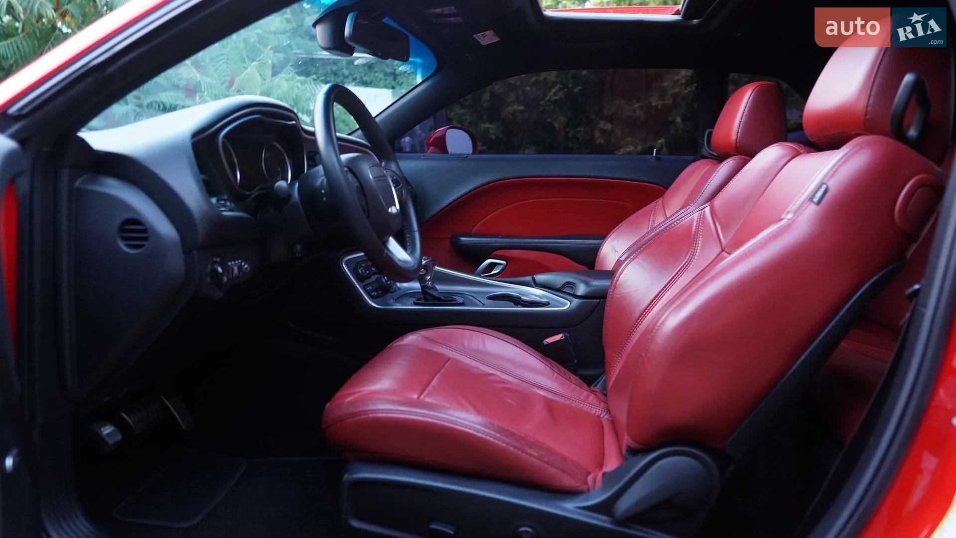 2018 Dodge Challenger - мініатюра 11