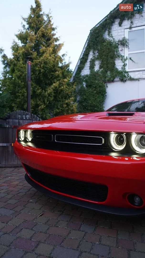 2018 Dodge Challenger - мініатюра 18