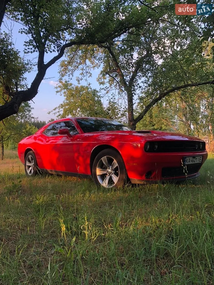 2015 Dodge Challenger - мініатюра 14