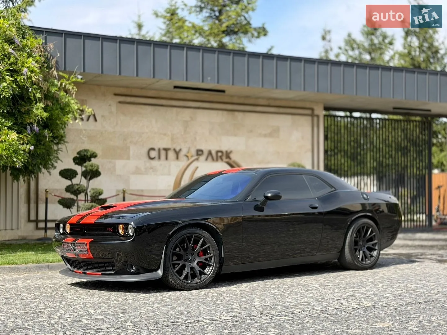 2020 Dodge Challenger - мініатюра 20