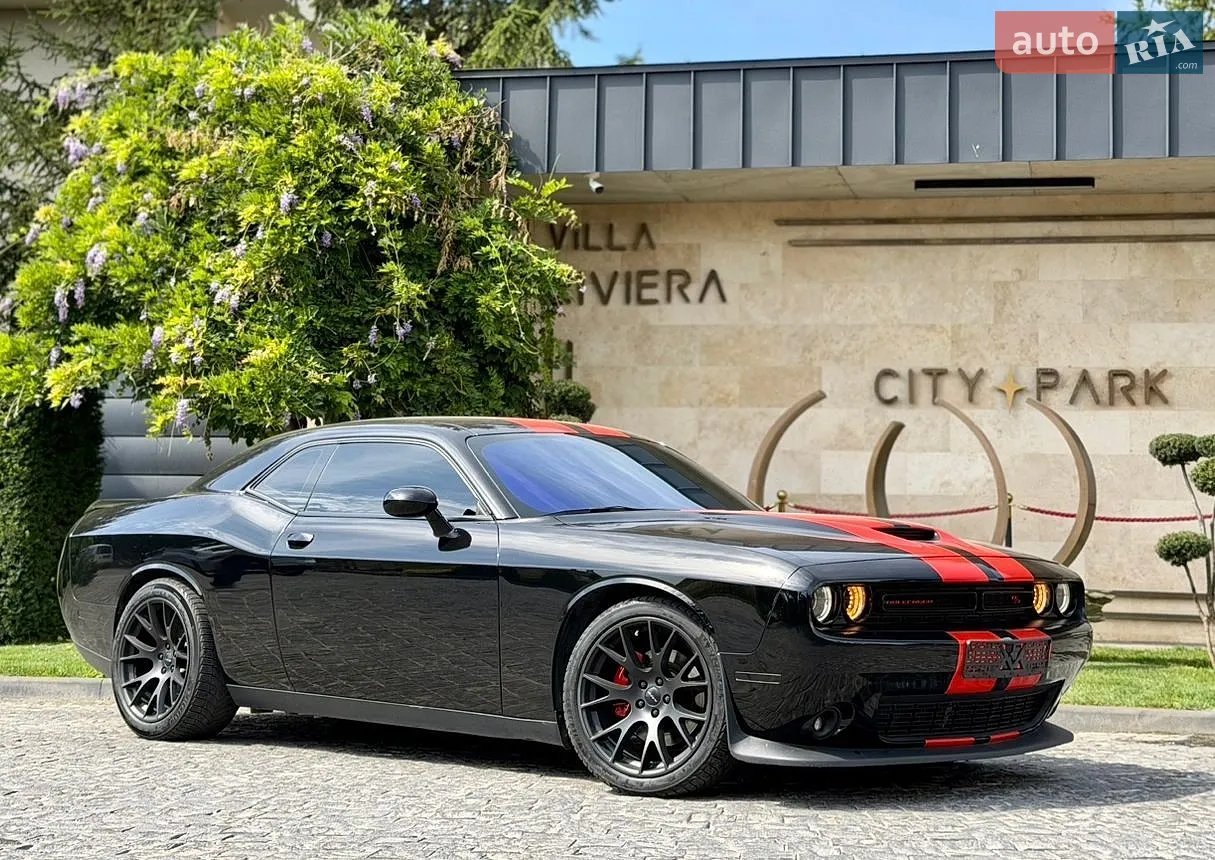 2020 Dodge Challenger - фото 1
