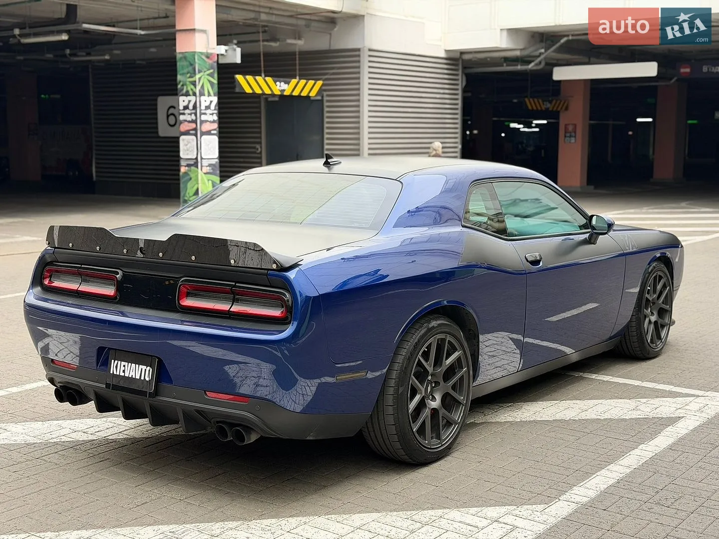 2017 Dodge Challenger - мініатюра 4
