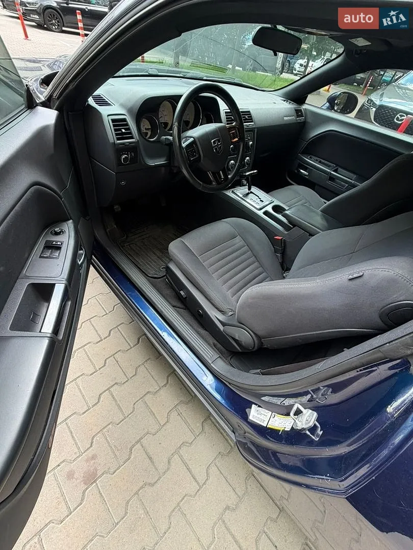 2014 Dodge Challenger - мініатюра 9