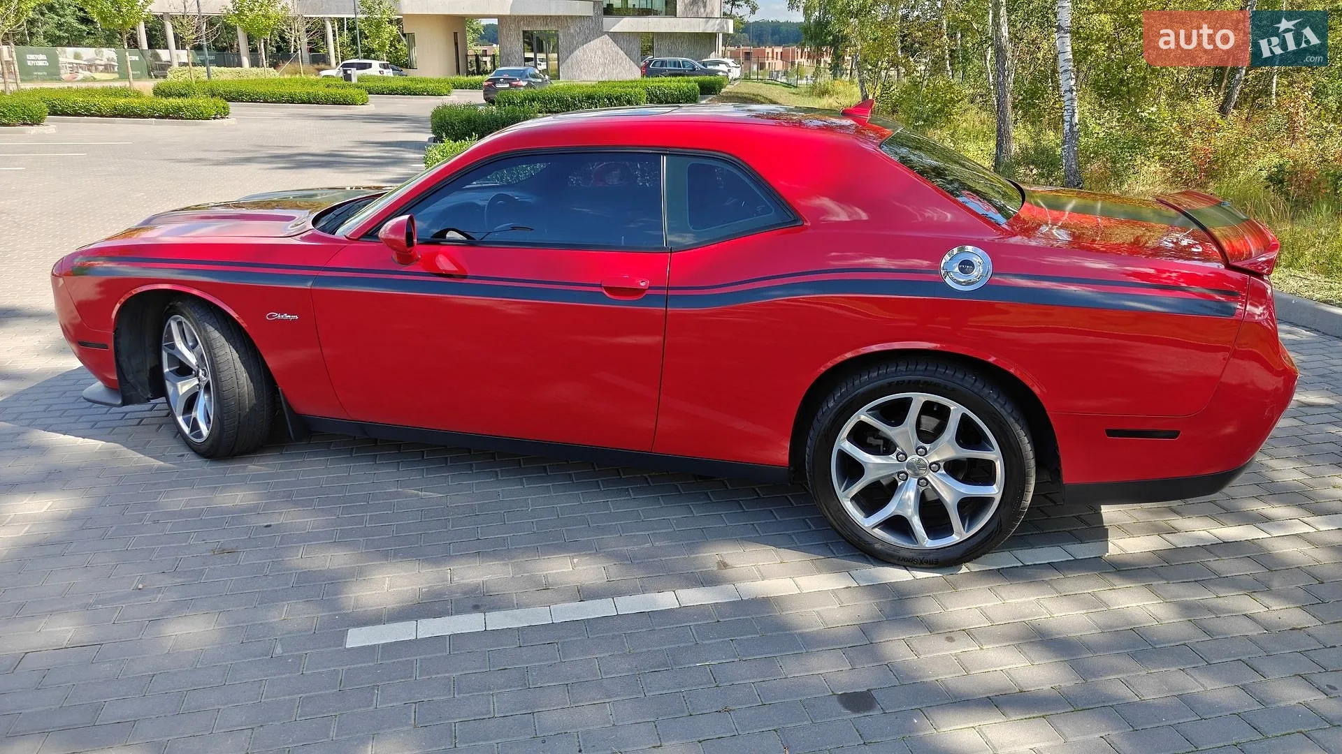 2016 Dodge Challenger - мініатюра 16