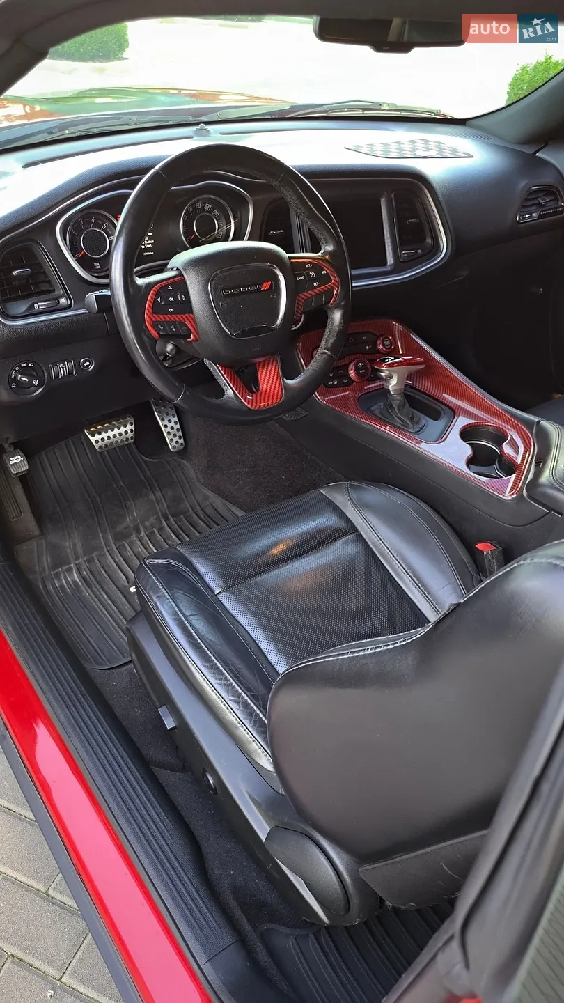 2016 Dodge Challenger - мініатюра 44