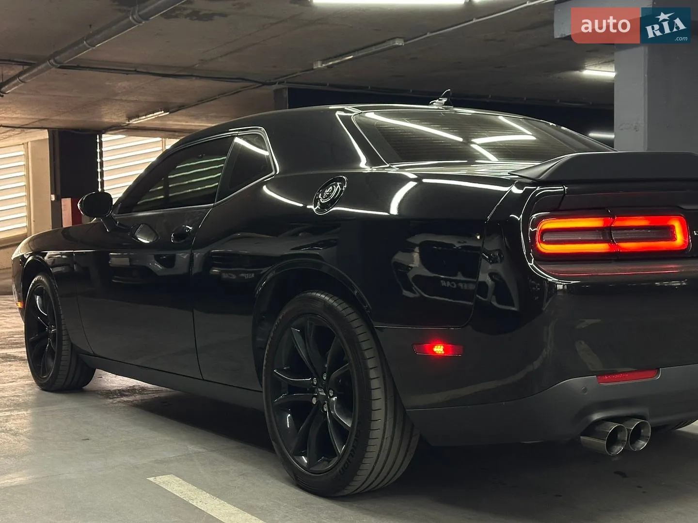 2017 Dodge Challenger - мініатюра 18