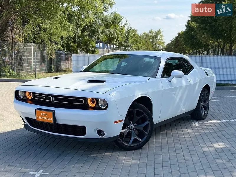 Dodge Challenger