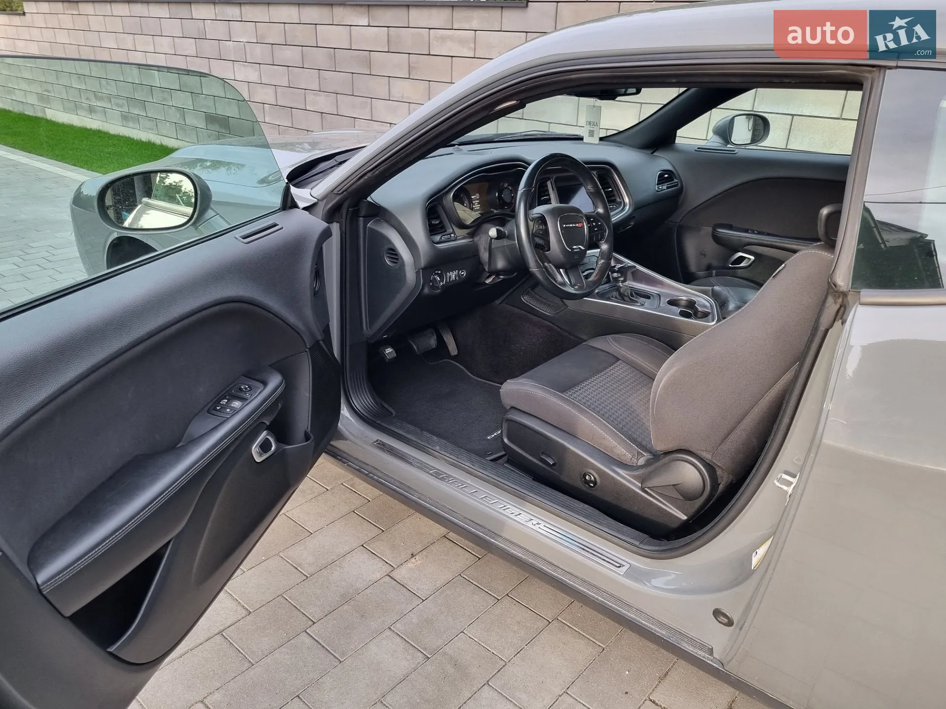 2018 Dodge Challenger - мініатюра 8