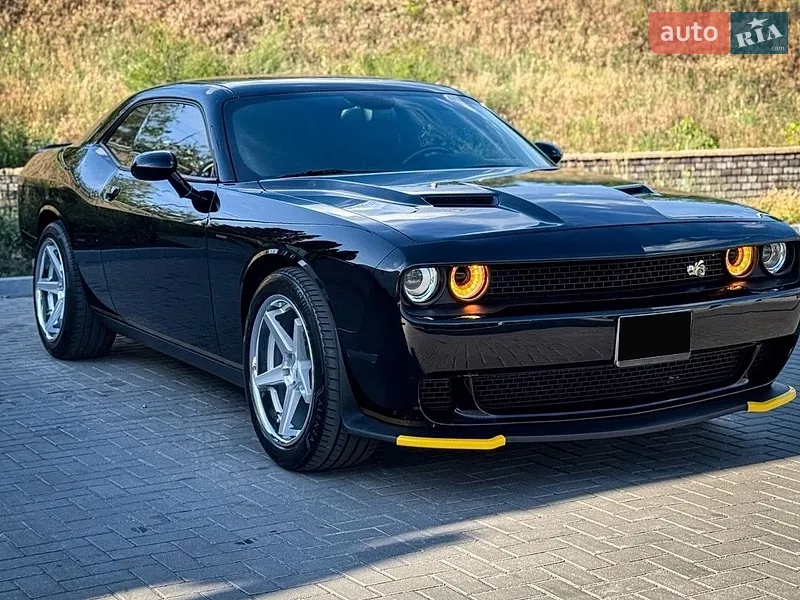 Dodge Challenger