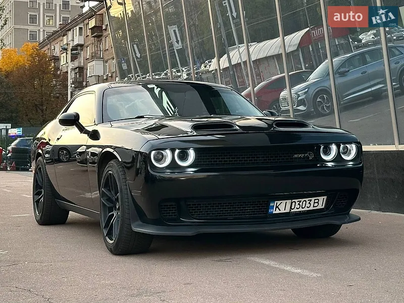 Dodge Challenger