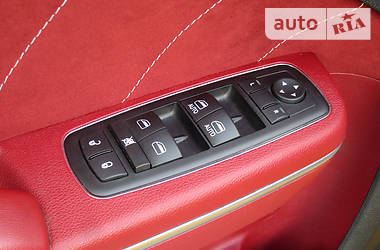 Седан Dodge Charger 2012 в 