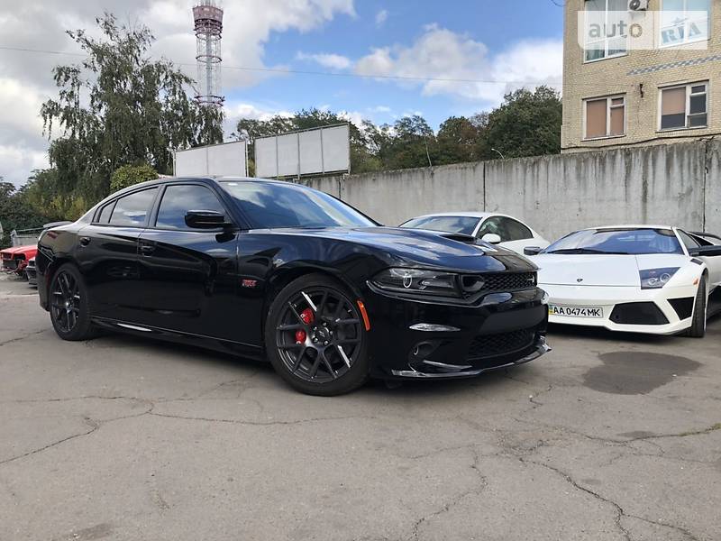 Седан Dodge Charger 2019 в Киеве