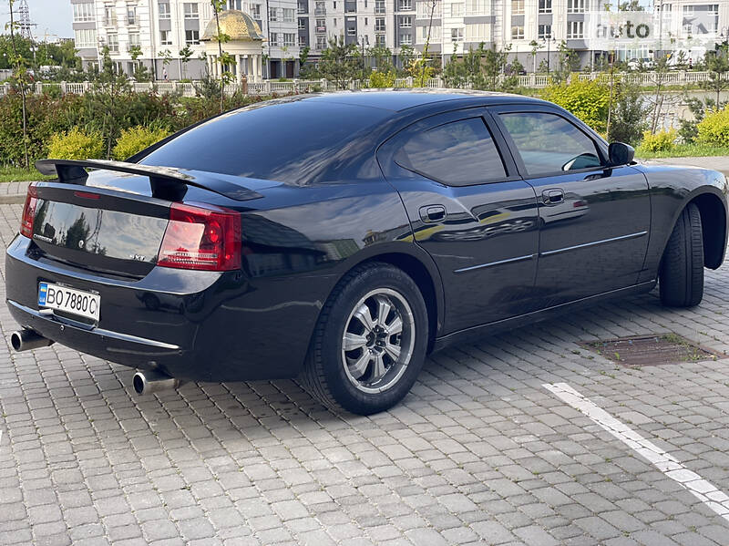 Седан Dodge Charger 2005 в Ивано-Франковске