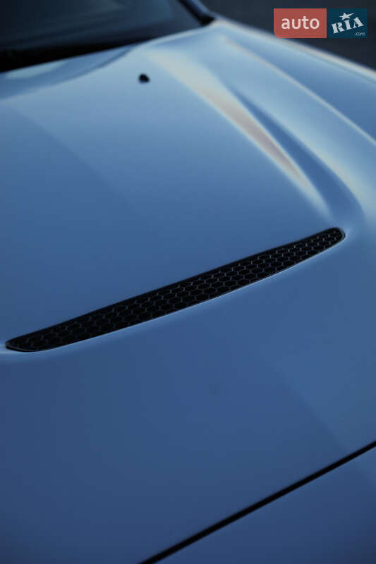 Седан Dodge Charger 2013 в Одесі