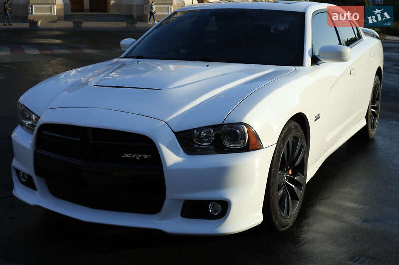 Седан Dodge Charger 2013 в Одесі