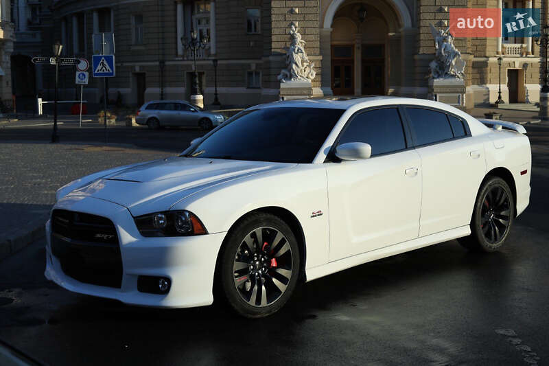 Седан Dodge Charger 2013 в Одесі
