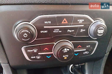 Седан Dodge Charger 2019 в Днепре