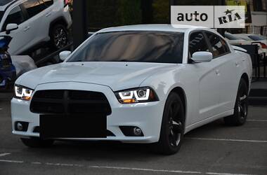 Седан Dodge Charger 2014 в Дніпрі