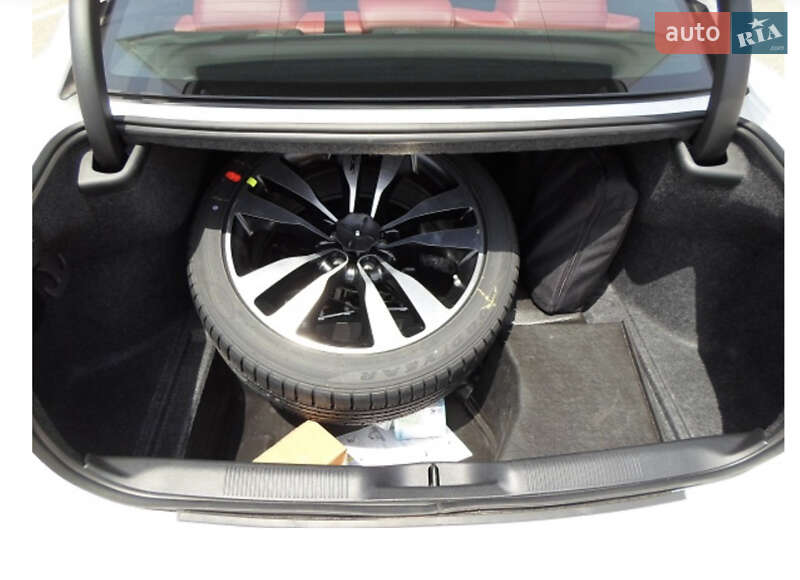 Седан Dodge Charger 2013 в Одесі