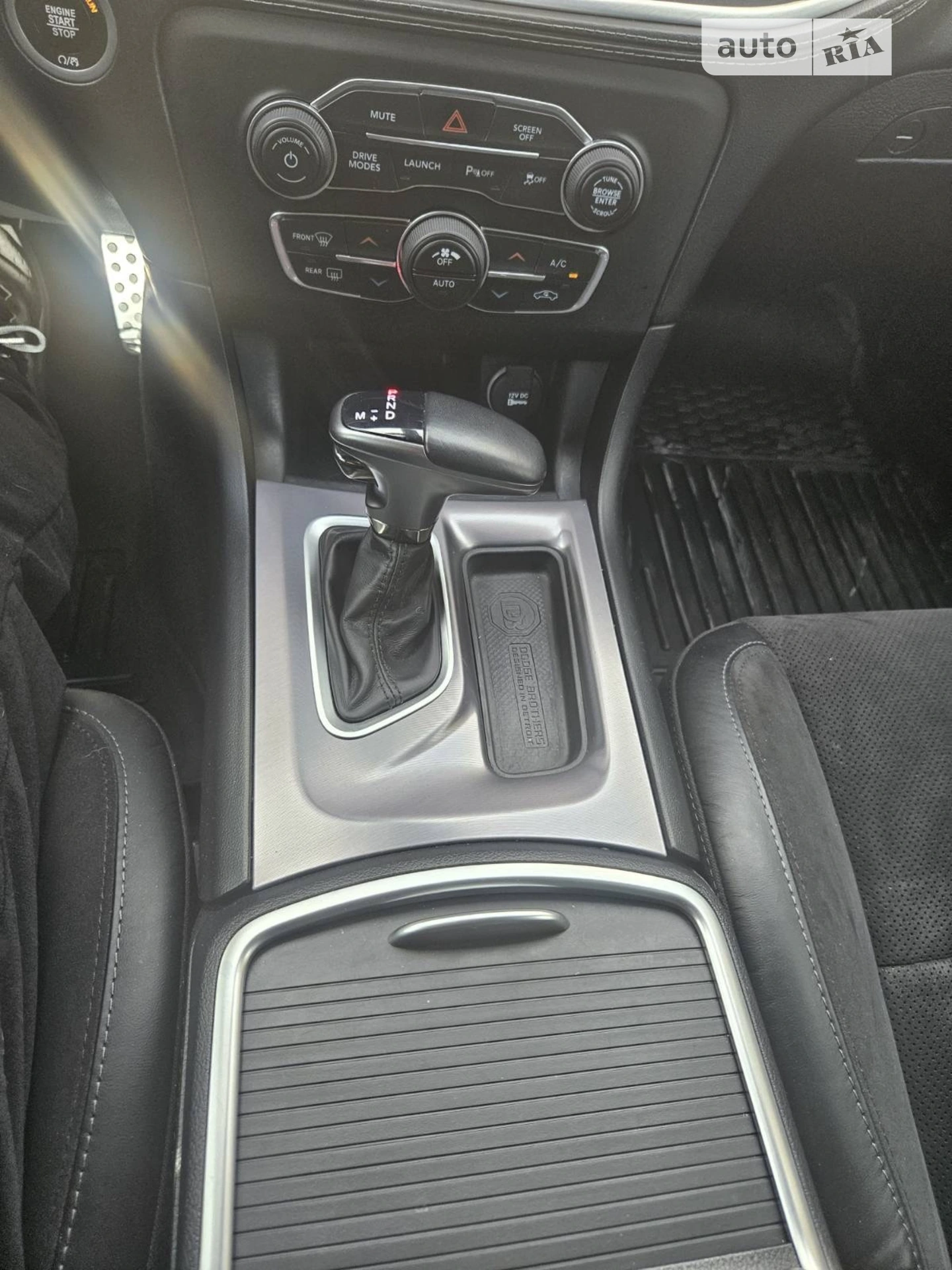 2020 Dodge Charger - мініатюра 33