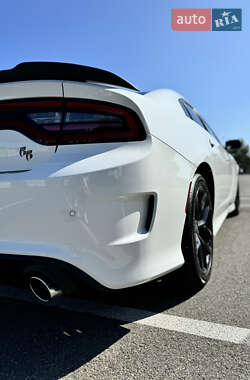 Седан Dodge Charger 2020 в 