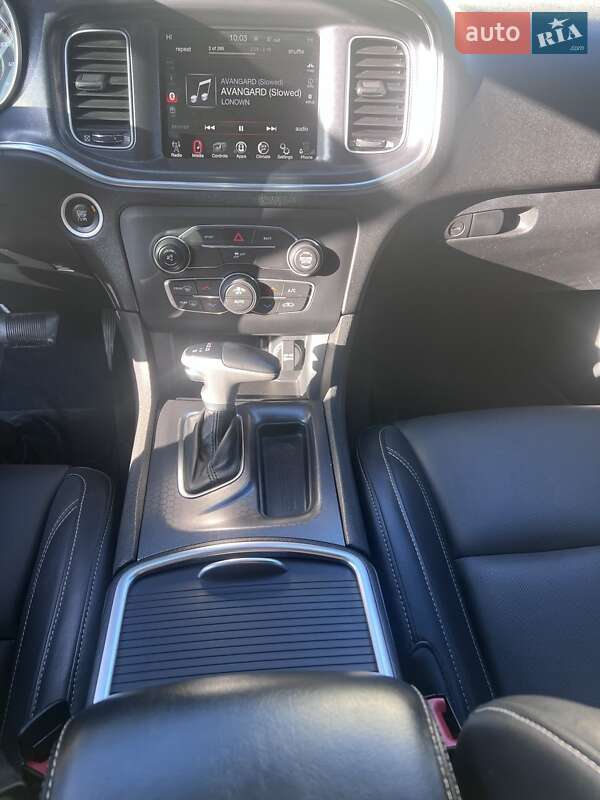 Седан Dodge Charger 2015 в Киеве