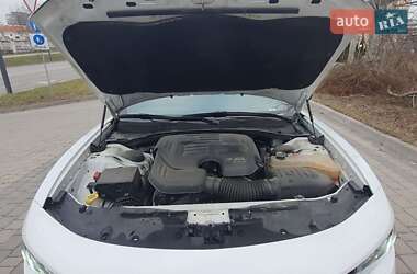 Седан Dodge Charger 2017 в 