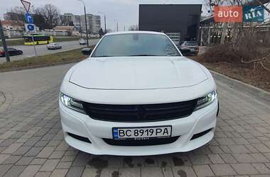 Седан Dodge Charger 2017 в Львове