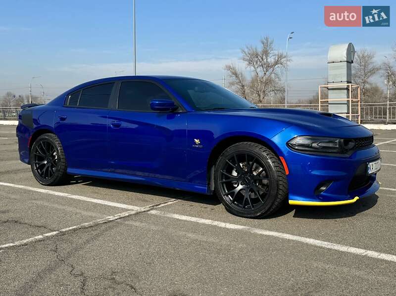 Седан Dodge Charger 2019 в Киеве