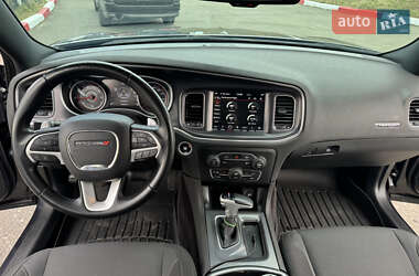 Седан Dodge Charger 2017 в 