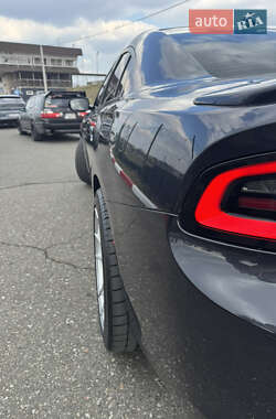 Седан Dodge Charger 2017 в 