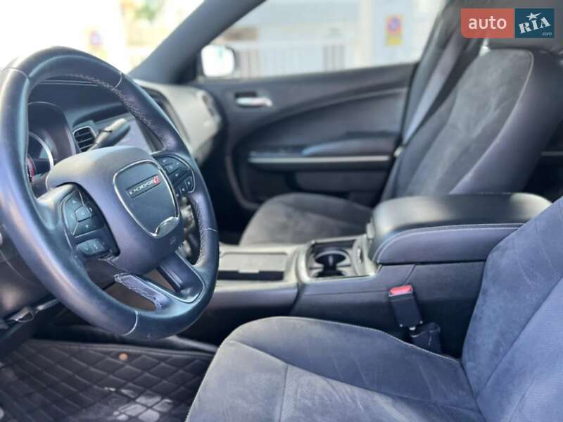 Седан Dodge Charger 2018 в Киеве