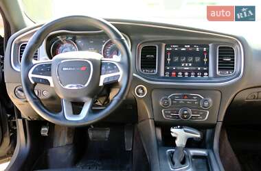 Седан Dodge Charger 2018 в 