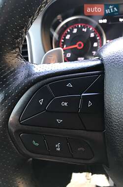 Седан Dodge Charger 2020 в 