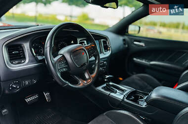 Седан Dodge Charger 2018 в 