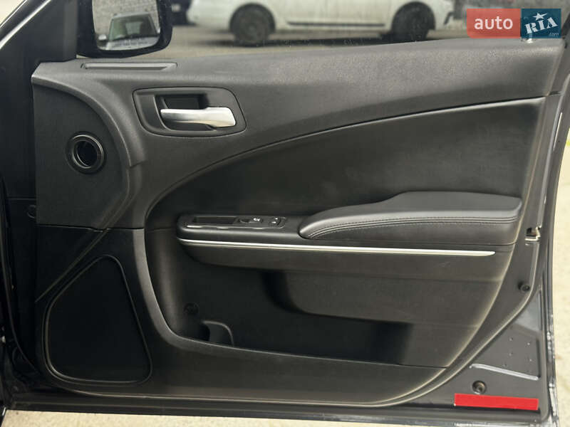 Седан Dodge Charger 2017 в Житомире