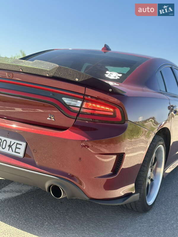 Седан Dodge Charger 2017 в Черкасах