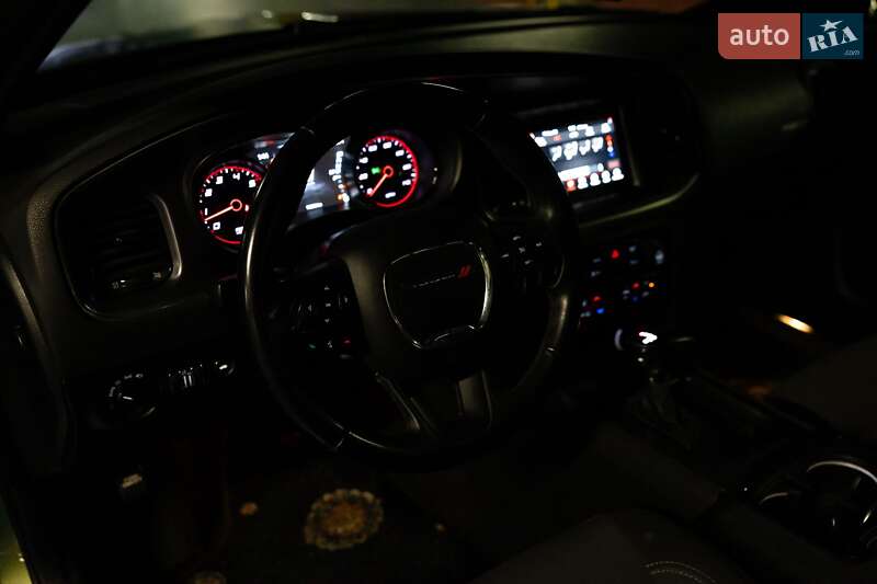 Седан Dodge Charger 2018 в Луцьку